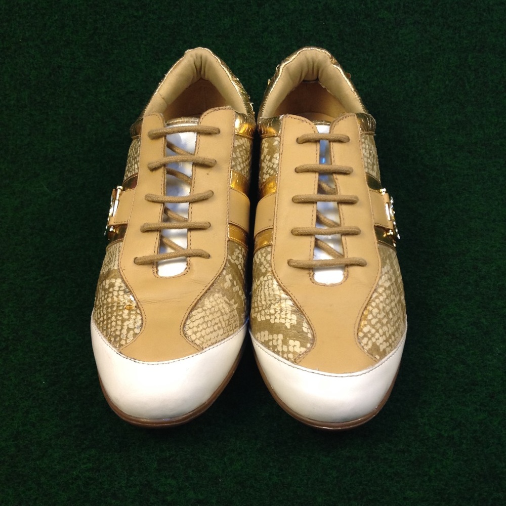 Pre-Owned BabyPhat Sneakers 👟